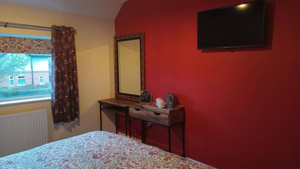 Bowtree House Bed And Breakfast แกรนแธม ภายนอก รูปภาพ